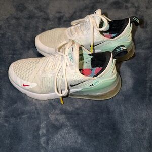 Nike White Mint Green Air Max 270 Casual Sneakers